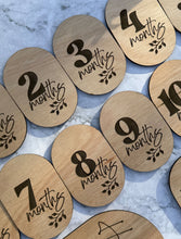 Load image into Gallery viewer, Elegant Wooden Baby Milestone Cards - Monthly Growth & Memory Markers