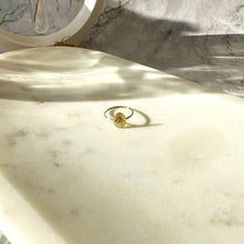 Load image into Gallery viewer, Gold Ring-Engraved name ring