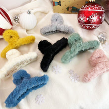 Load image into Gallery viewer, Fluffy Hairclips / hair claw/ hair accessories/ Christmas Gift