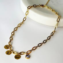 Load image into Gallery viewer, Dainty Circle Pendant Name Necklace with birthstone
