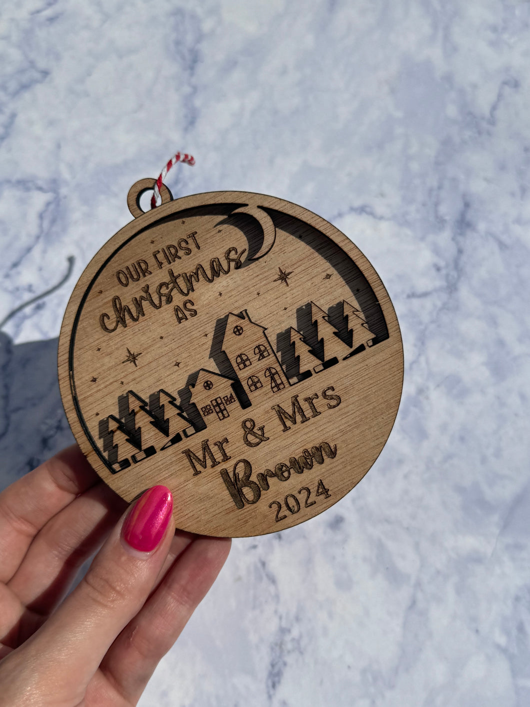 Personalized First Christmas Married Ornament for Couples | Mr and Mrs Gift | Newlywed Keepsake | Housewarming Presents