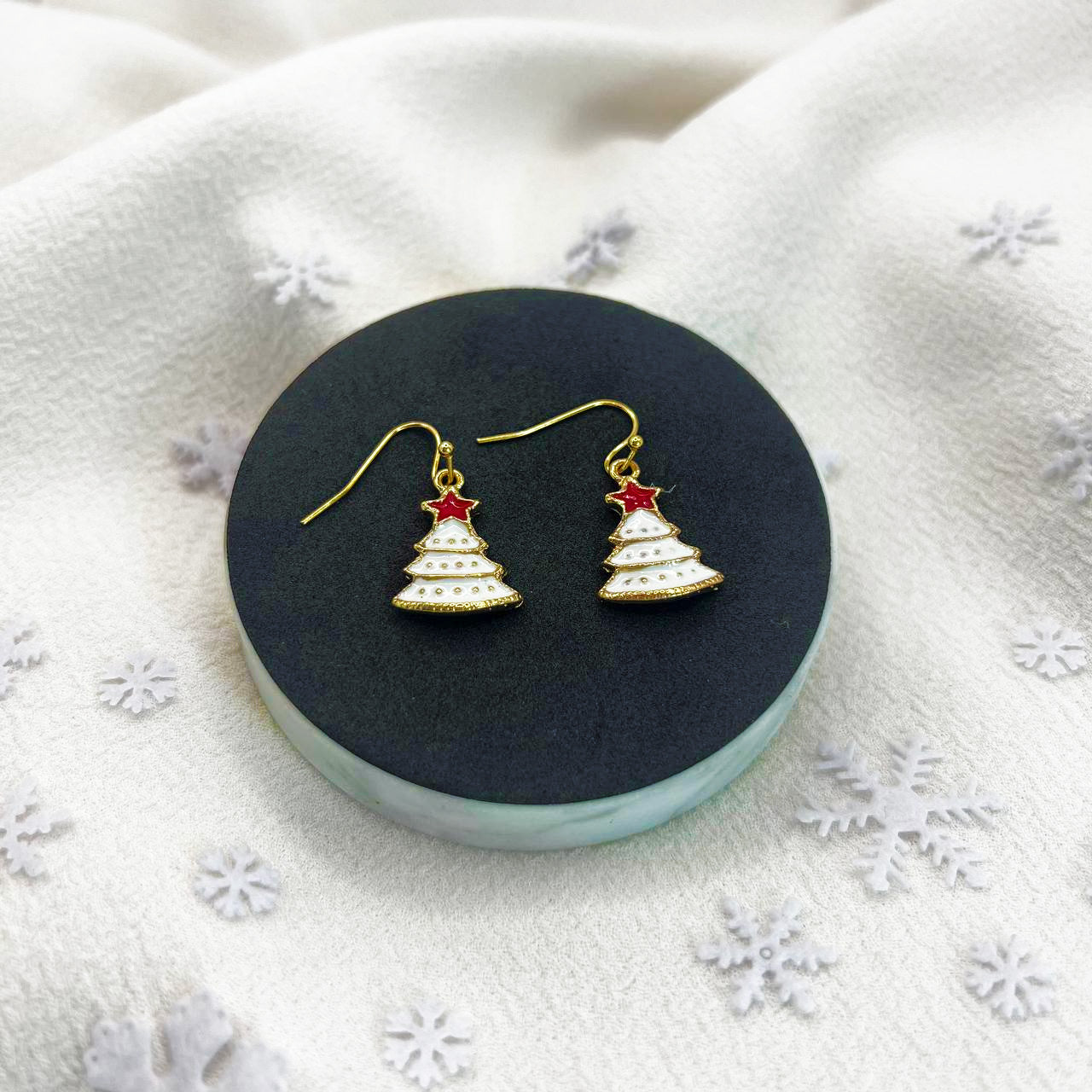 Gold christmas online earrings