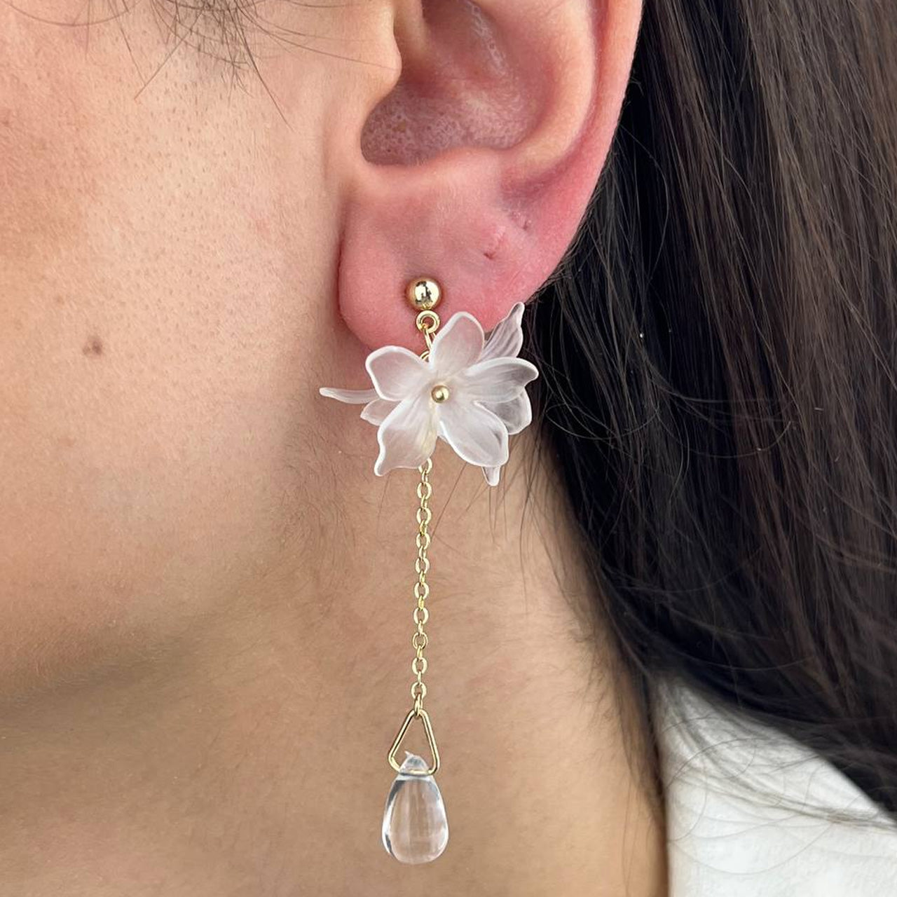 Flower deals hanging earrings