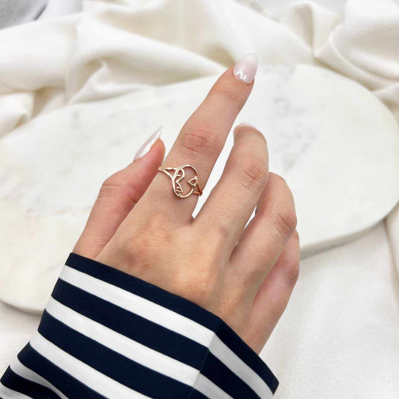 Cheap hot sale pretty rings