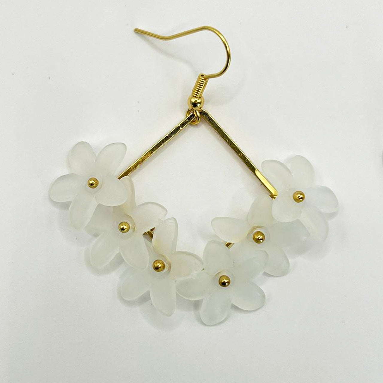 Romantic White Flower Earrings – Nicholls Jewellery