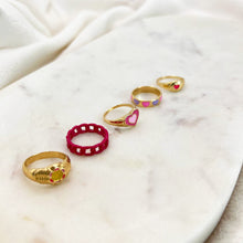 Load image into Gallery viewer, Pink Heart Ring set
